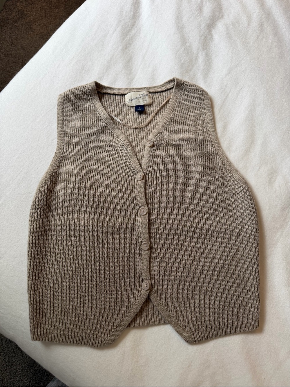 Universal Thread Women's Knit Button-Front Vest - Beige